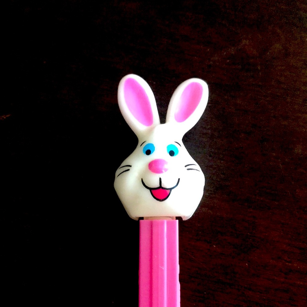 PEZ Vintage 1998 Easter Bunny Rabbit Candy Dispenser Loose with Feet